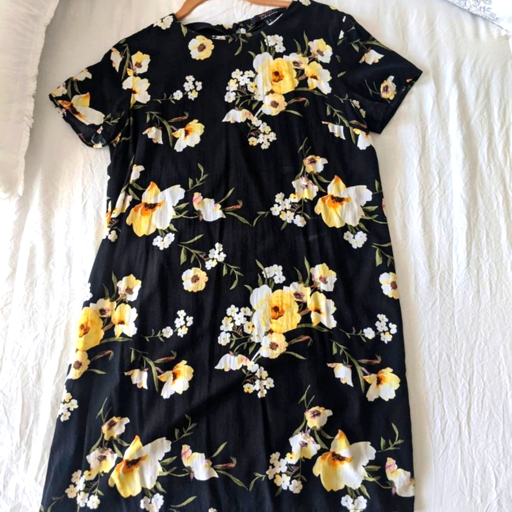 Short black dress with floral design, size S